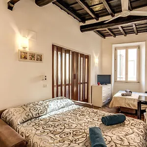 Casa Monticelli Рим