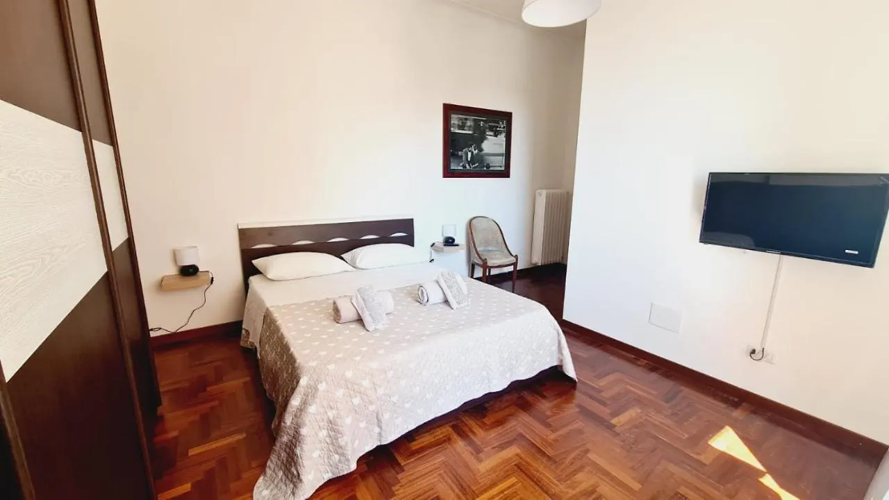 Trastevere Rome'S Heart Charming & Cozy Appartment 3 Włochy